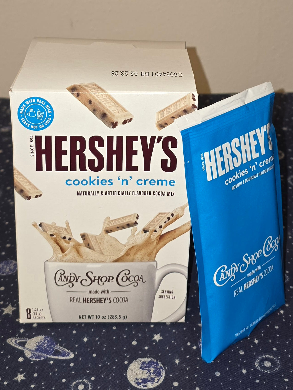 Hershey's Cookies 'n' Creme Cocoa Mix