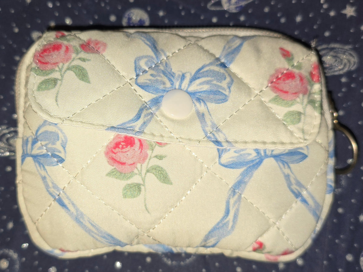 Quilted Coin Purse Bows & Roses