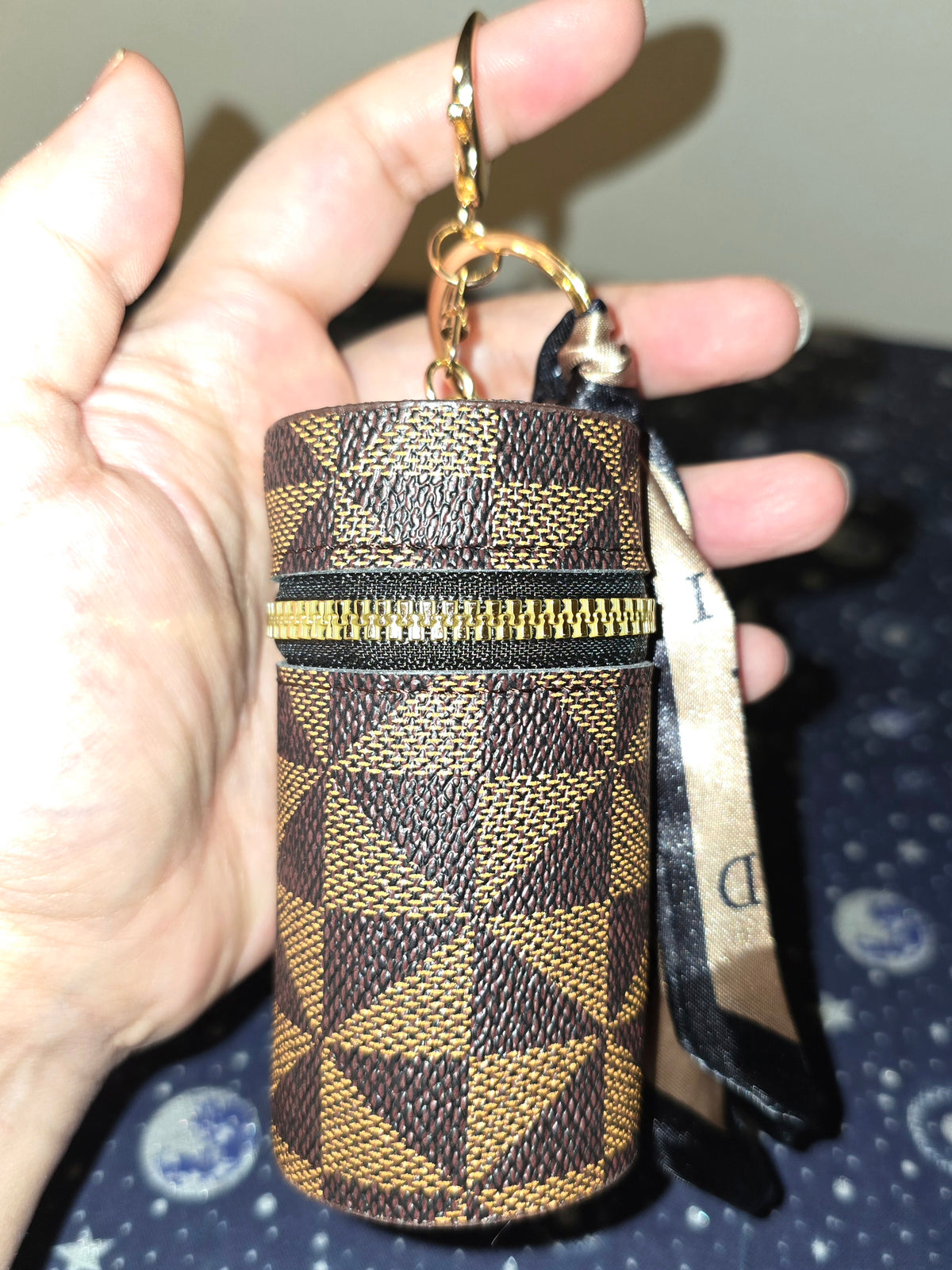 Bucket Coin Purse Light Brown