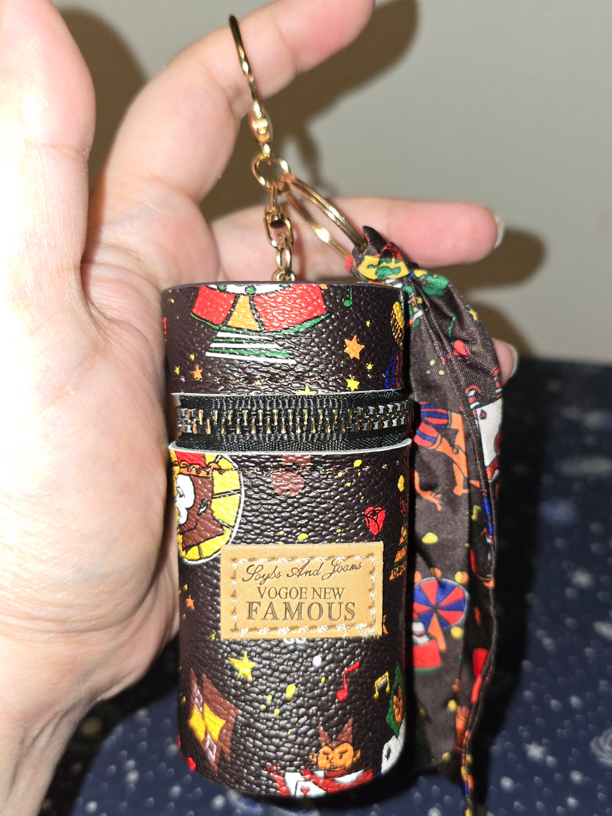 Bucket Coin Purse Circus Brown
