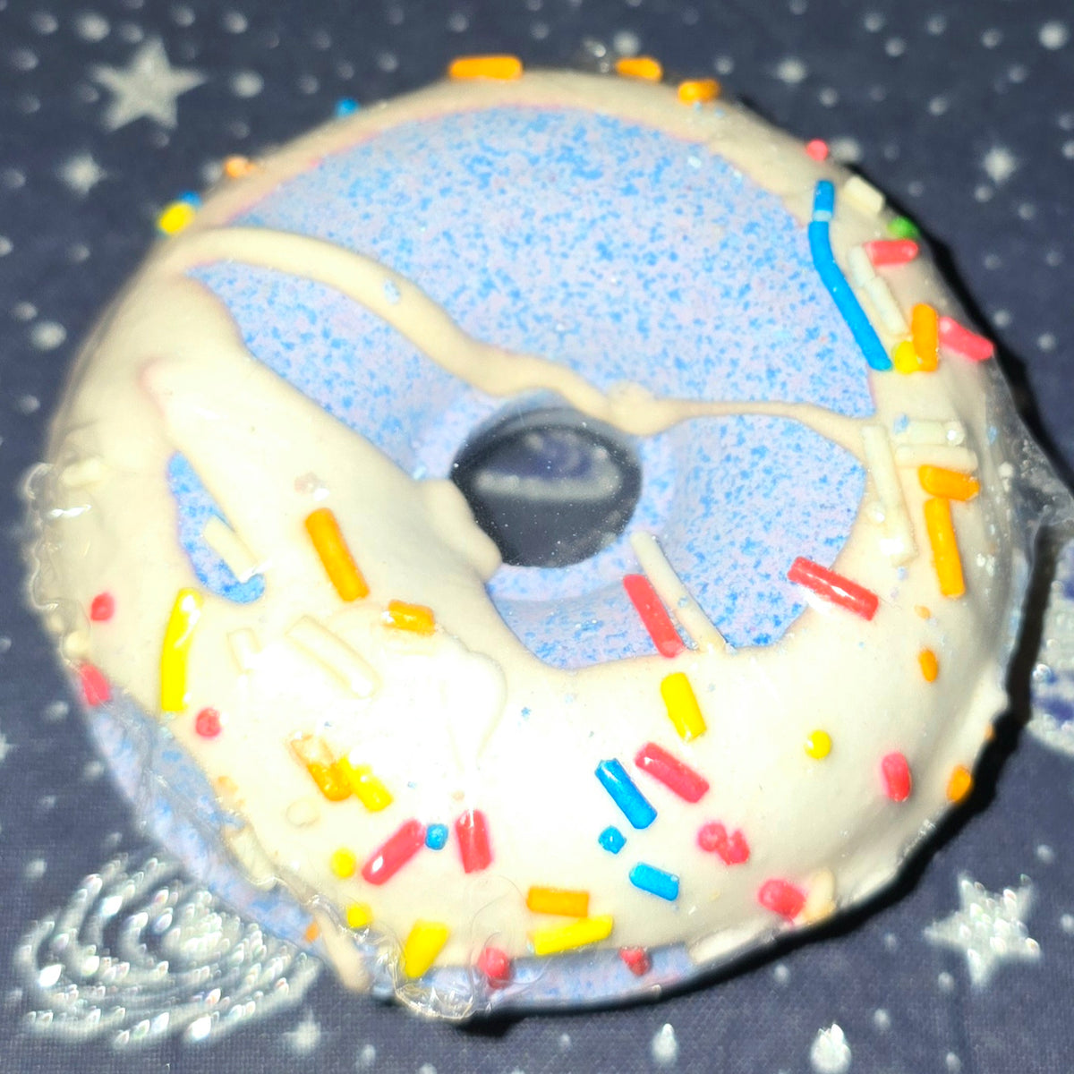 Donut Bath Bomb w/Surprise