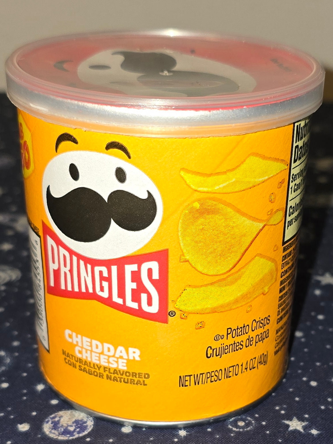 Pringles Cheddar Cheese