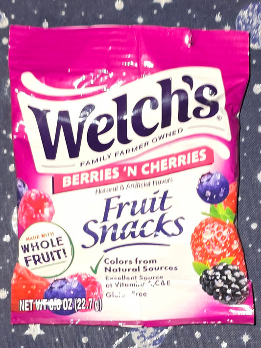 Welch's Fruit Snacks Berries 'n' Cherries