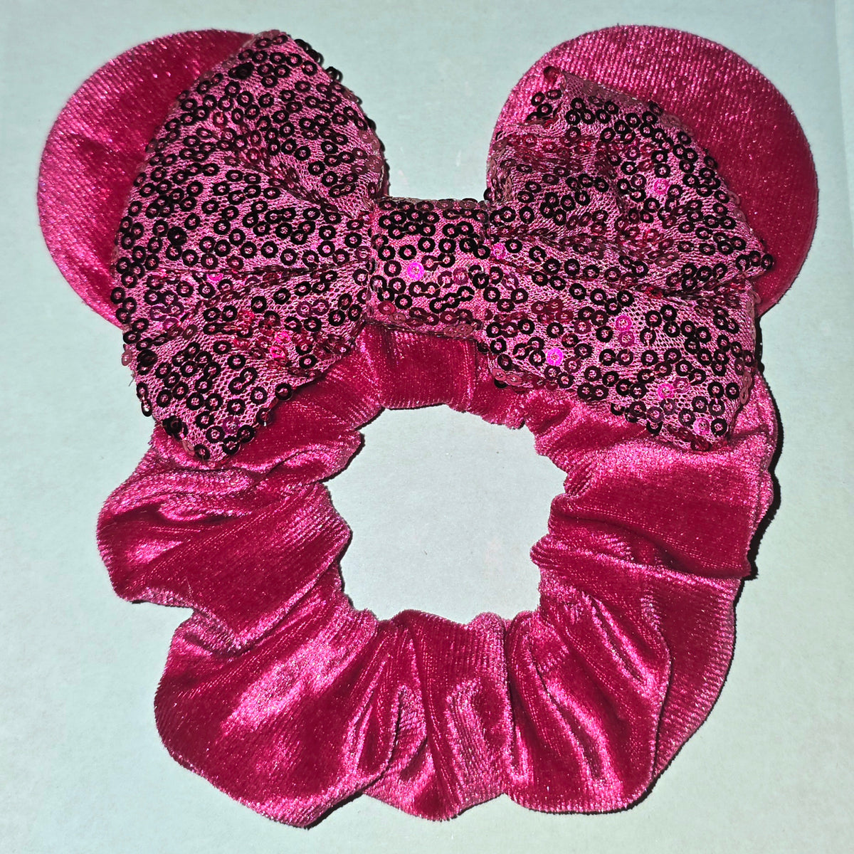 Scrunchy Minnie Mouse Pink