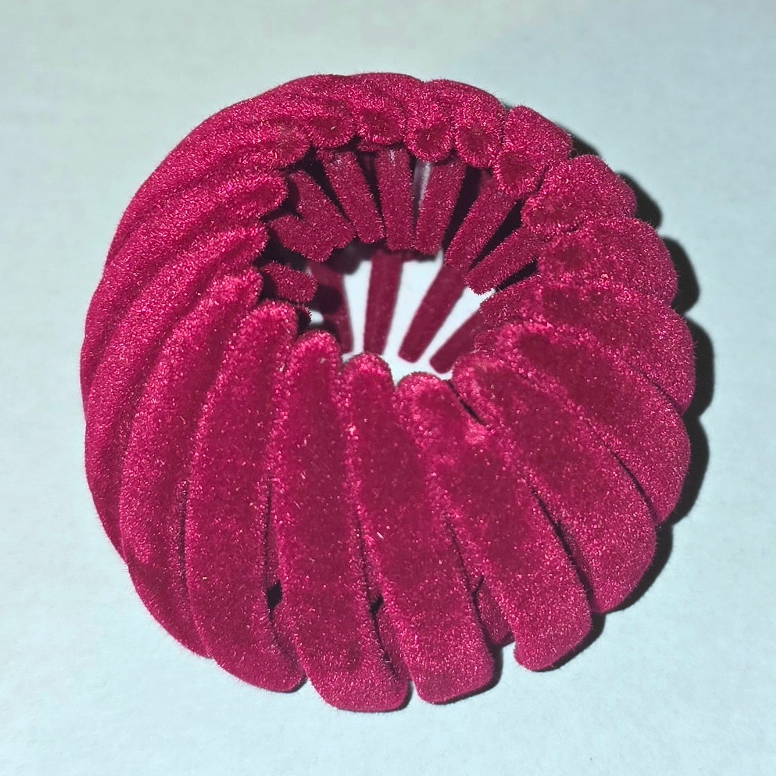Bird Nest Magic Hair Clip Red