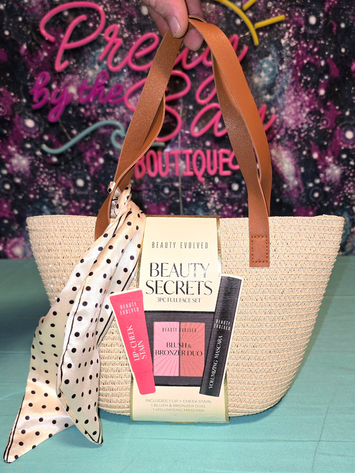 Beauty Secrets Full Face Set w/Handbag